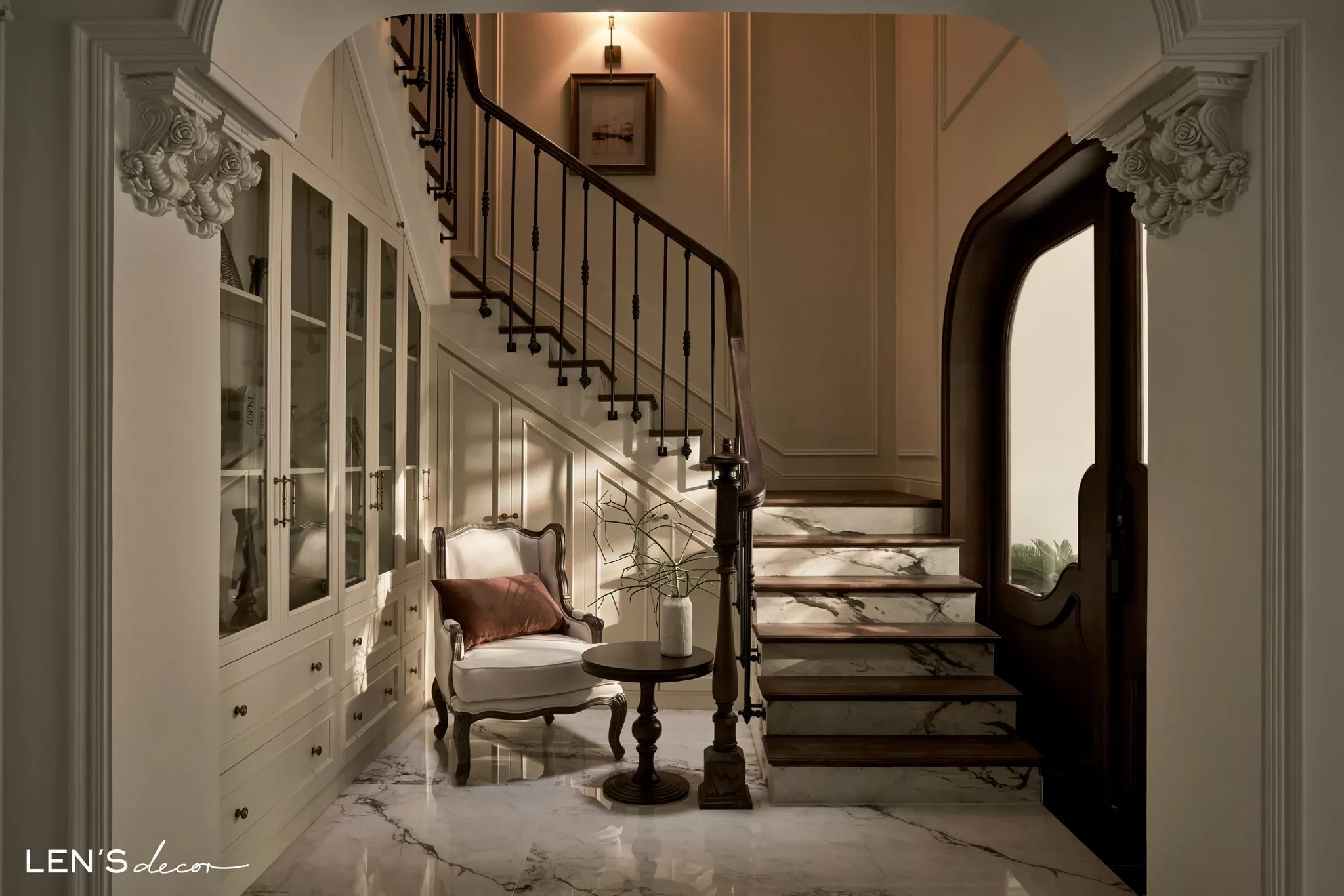 Màu sắc và chất liệu cho bậc thang decor nhà