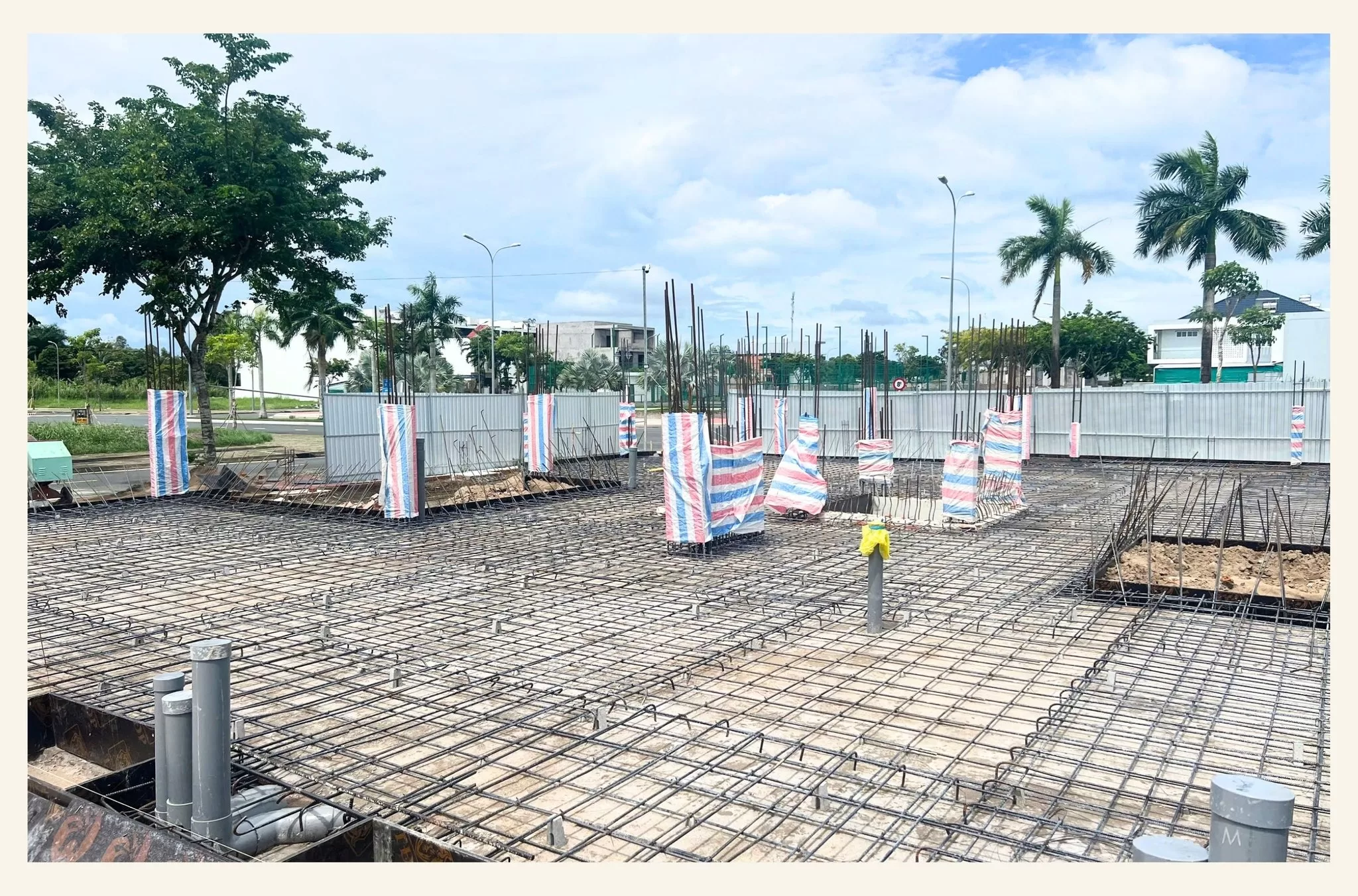 Kiểm tra và lưu trữ hồ sơ thi công