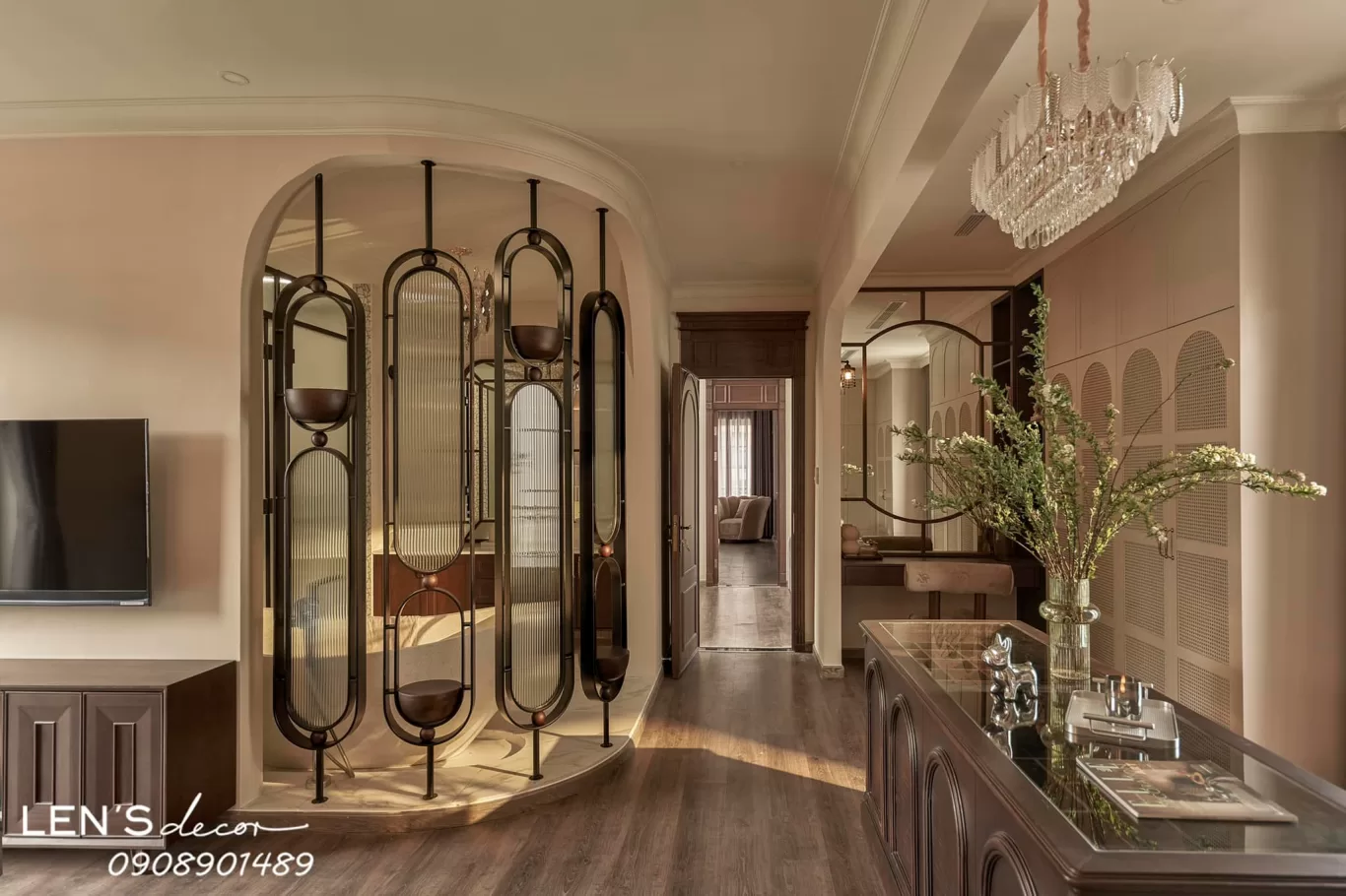 Vách ngăn đóng vai trò trang trí không gian tinh tế