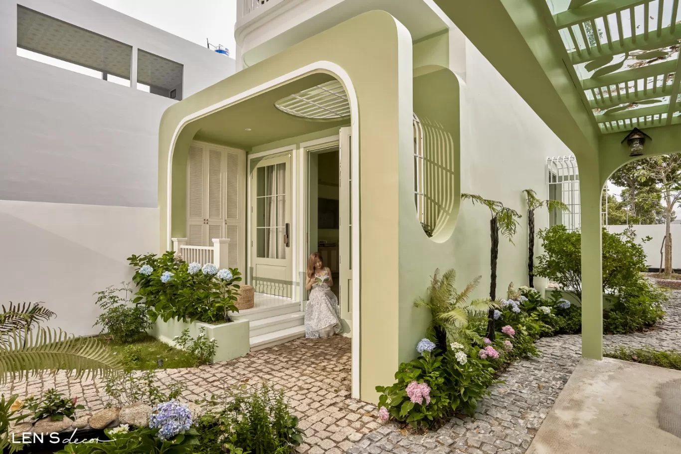Nhà cho người mệnh Mộc không đơn thuần là sự lựa chọn màu sắc tương thích